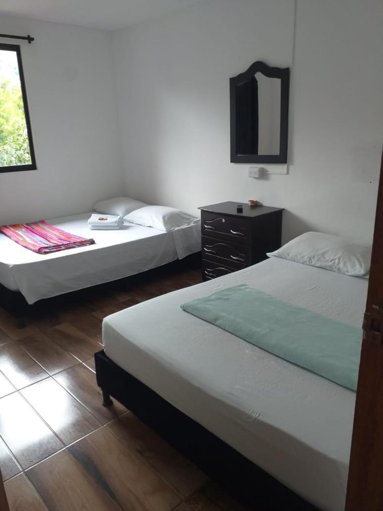 Hostal Y Cabanas Los Juanes Jardín Dış mekan fotoğraf