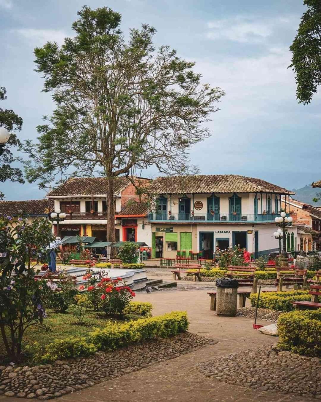 Hostal Y Cabanas Los Juanes Jardín Dış mekan fotoğraf